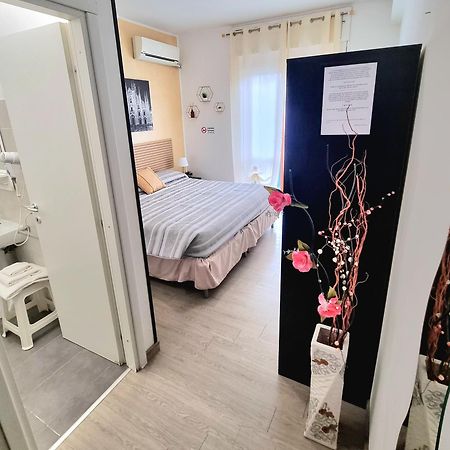 أوبرا B&B Italo House المظهر الخارجي الصورة